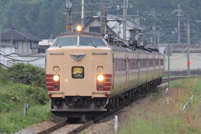 485・489系から変じた183系直流特急形電車「B編成（6）こうの